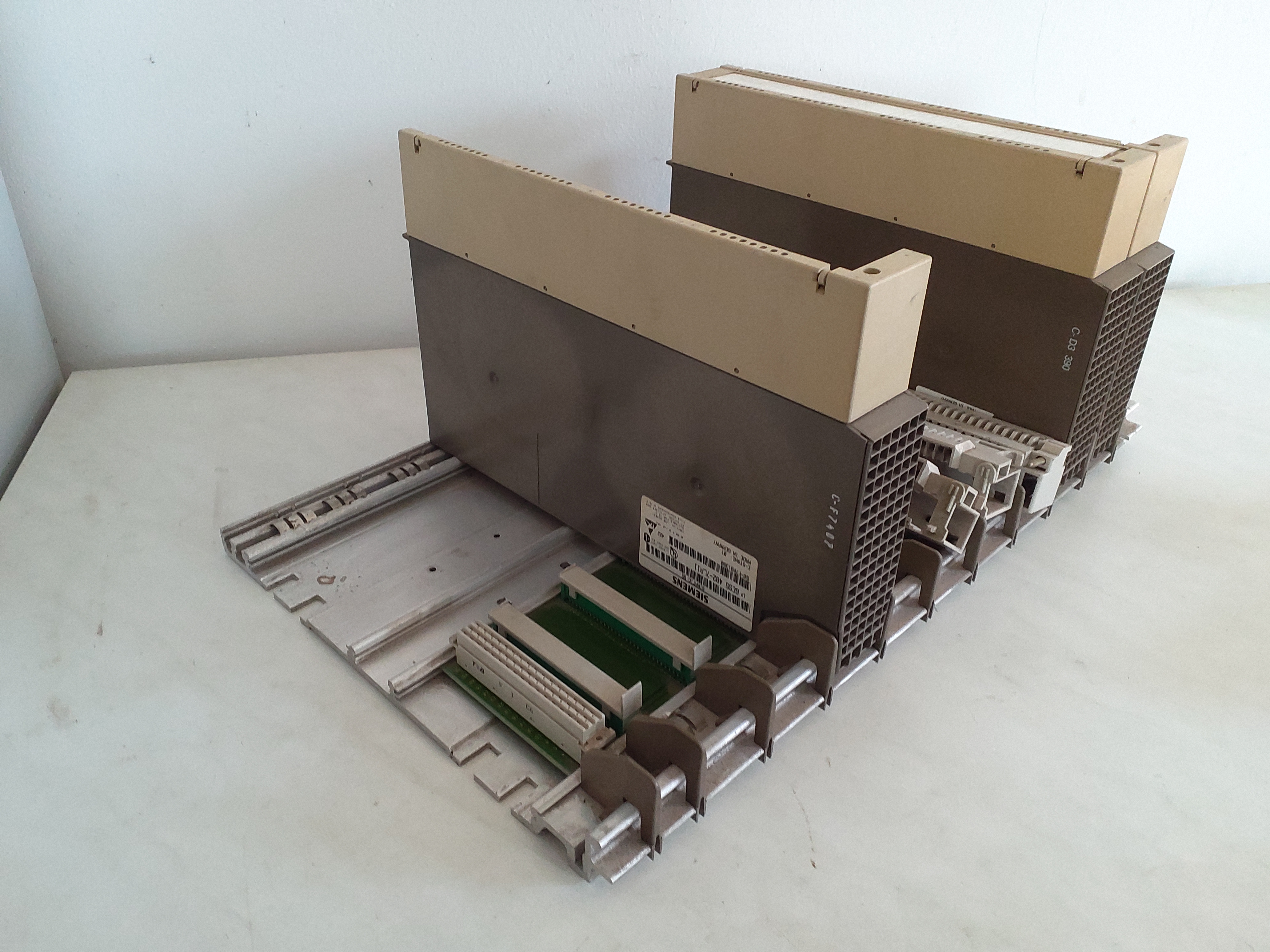 Siemens Simatic S5 Elektronikkarte, 6ES5 701 1LA12, Subrack ER1 Interface Module Digital Input Output